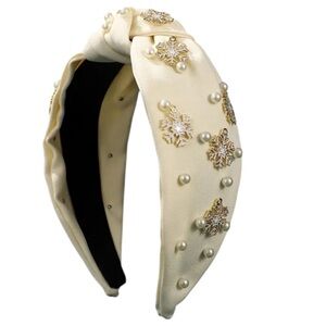 White Imitation Pearls and Snowflake Accented Headband